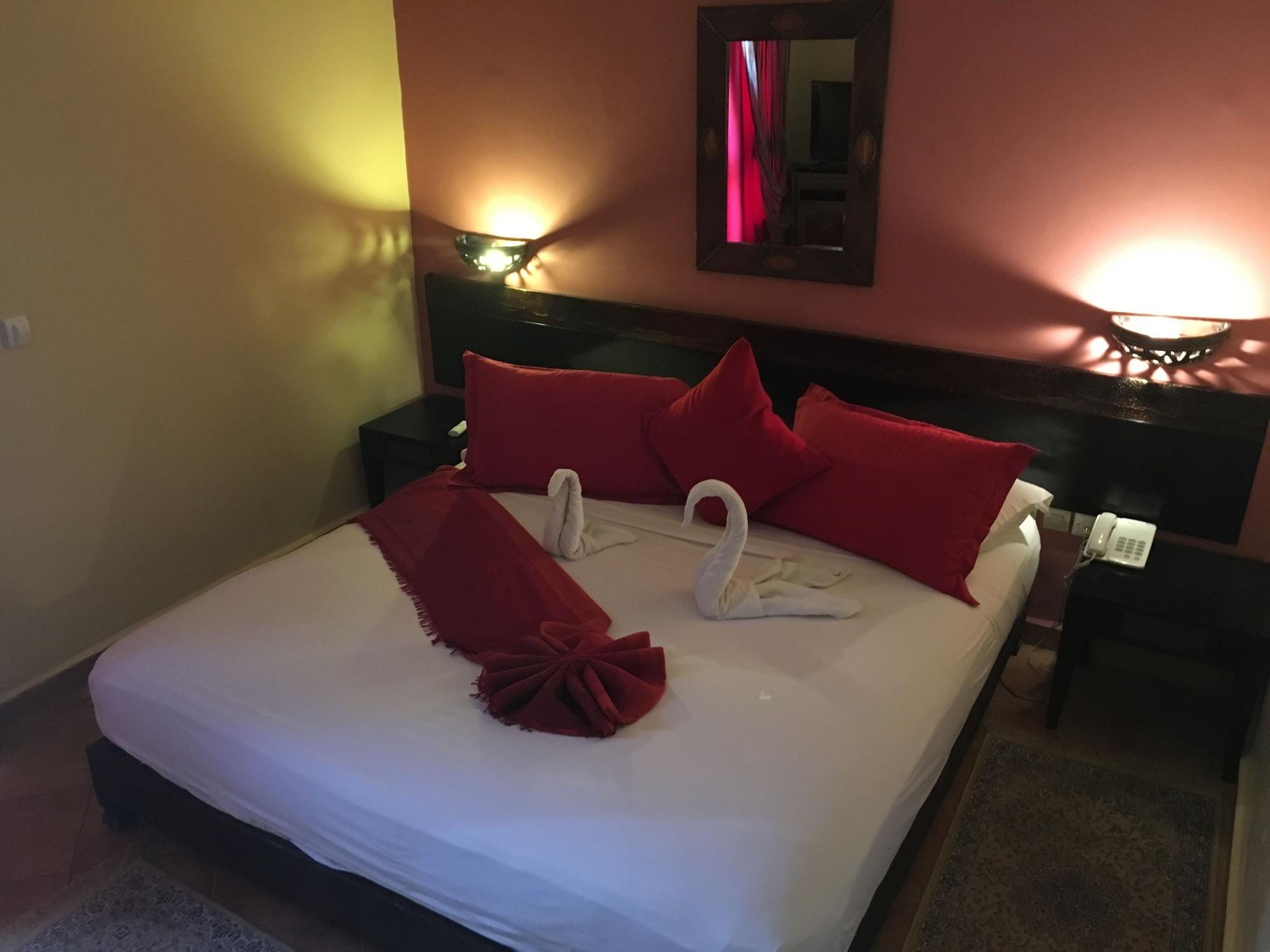 Hotel Tafoukt مراكش المظهر الخارجي الصورة