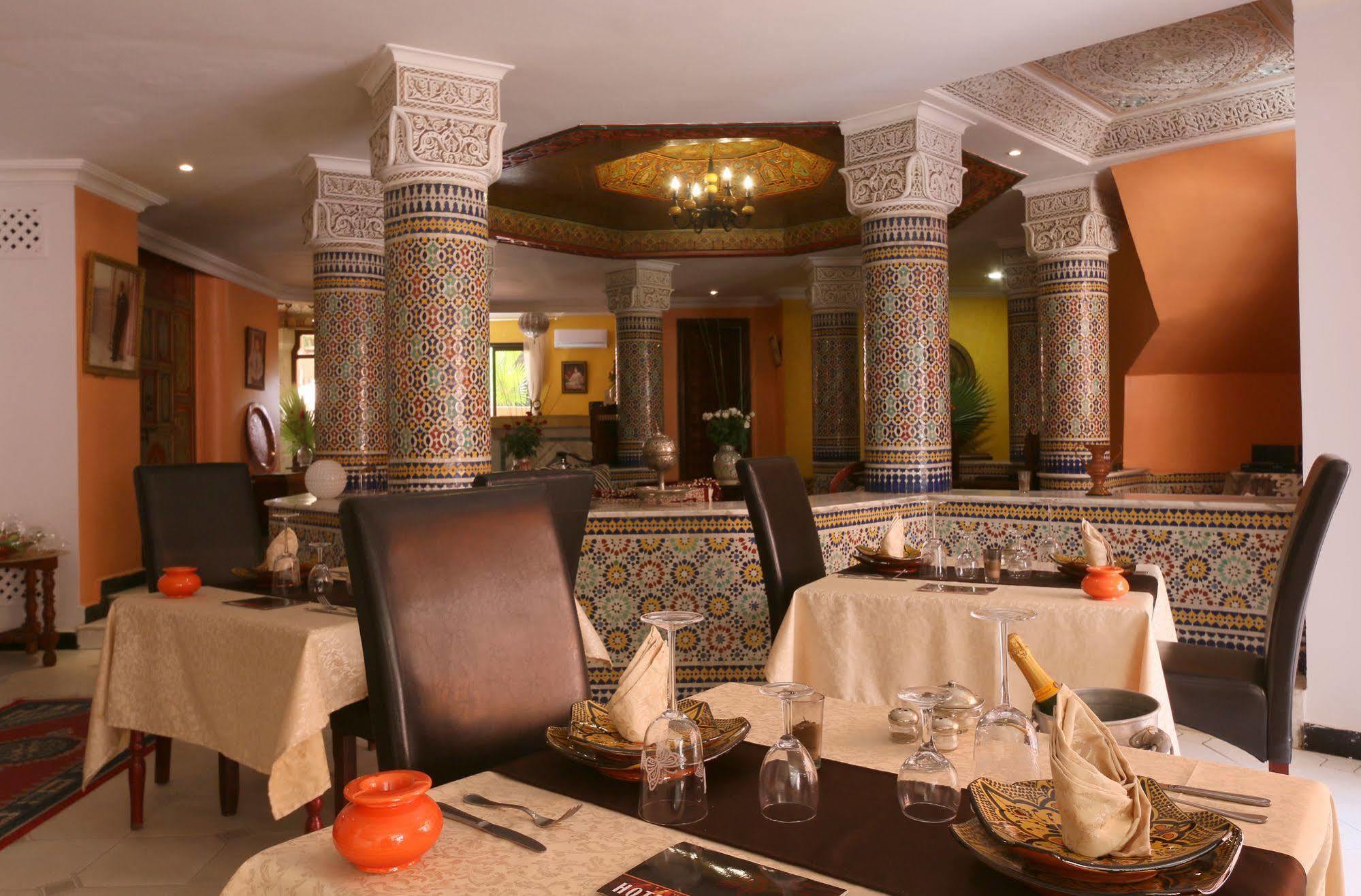 Hotel Tafoukt مراكش المظهر الخارجي الصورة