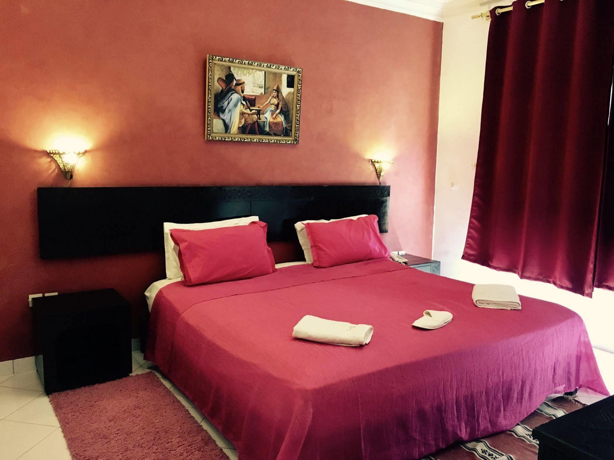 Hotel Tafoukt مراكش المظهر الخارجي الصورة