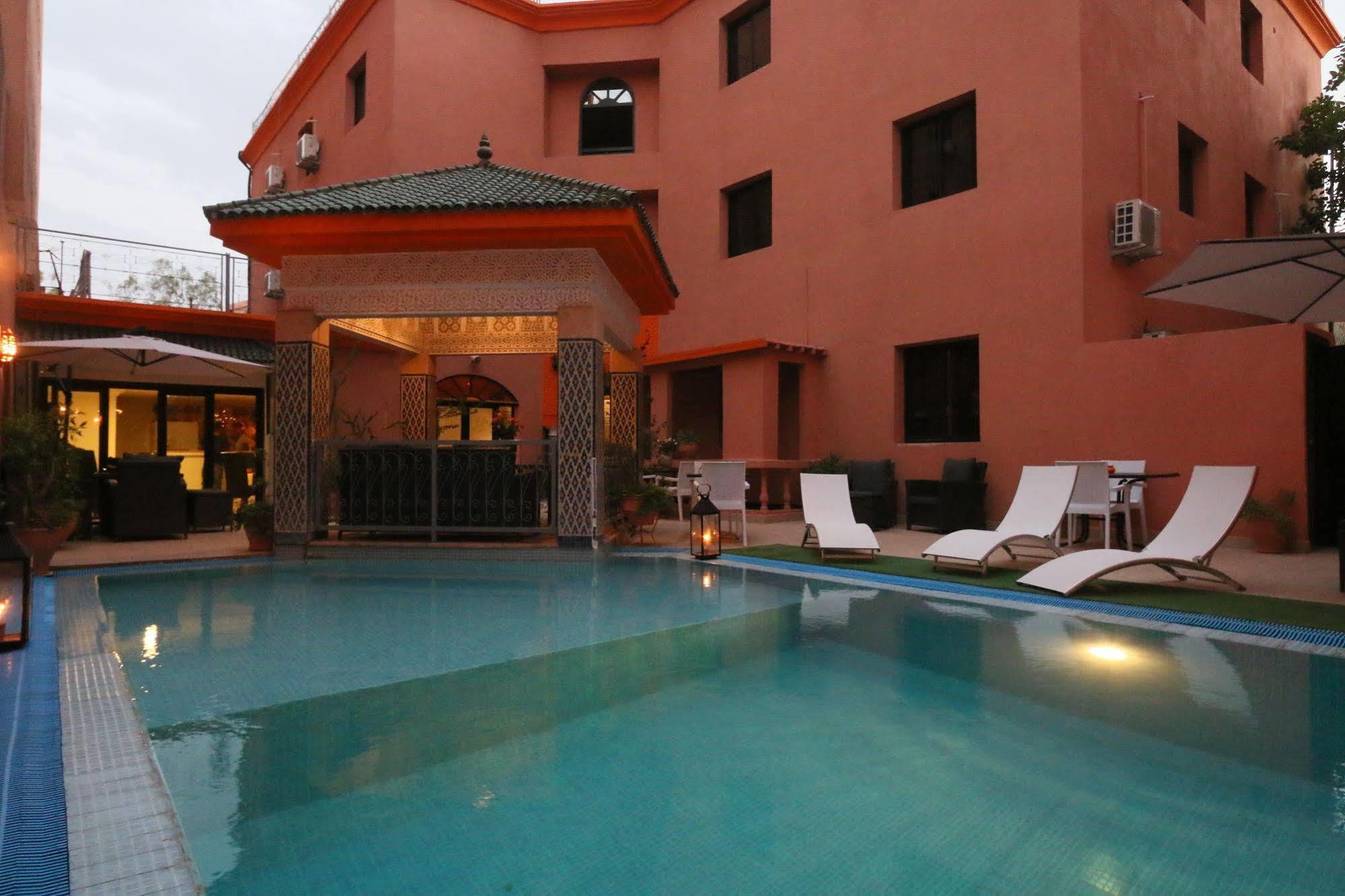 Hotel Tafoukt مراكش المظهر الخارجي الصورة